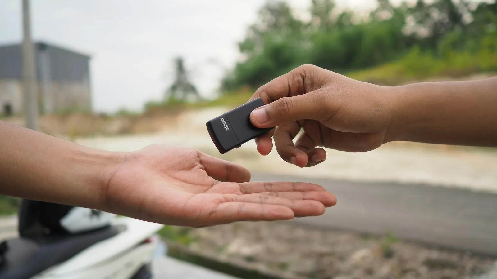 Carte grise d&rsquo;occasion : changement de titulaire en 1 mois
